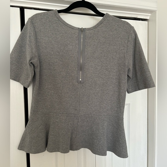 Med GAP Tshirt - Picture 2 of 4